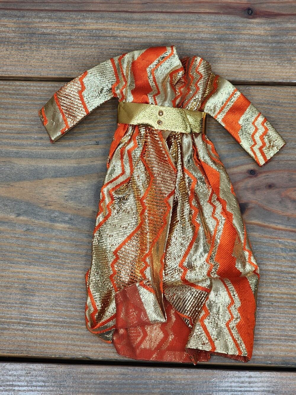 1967 VINTAGE BARBIE MOD GOLD SWINGER HANDLER COAT ONLY # 1494